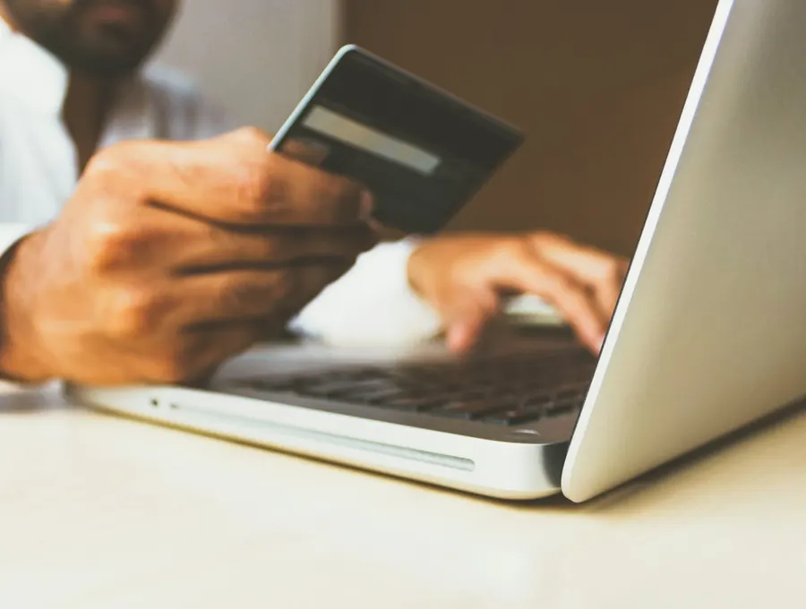 E-Commerce