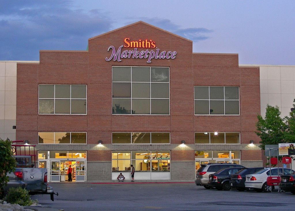 Smith’s Market Smart International Services